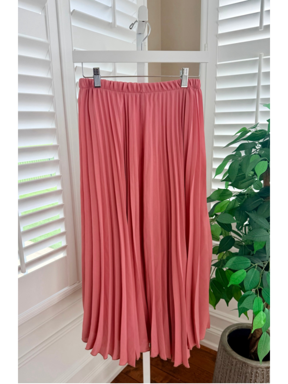 les amis Womens Pleated Midi Skirt Blush Pink Elastic Waist Size Small